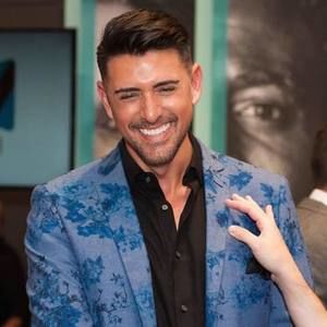 Meet your Posher, Arthur